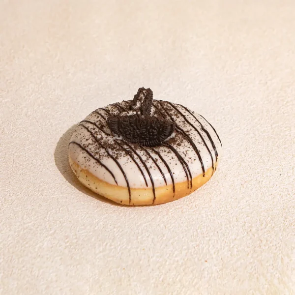 DONUT CHOCOLATE TRẮNG